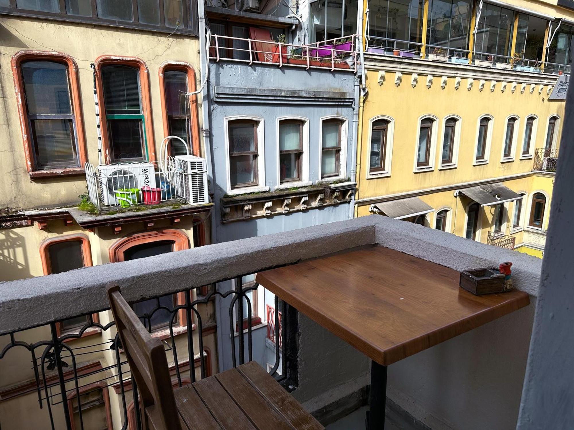 Tanya Apartment Istanbul Exterior photo