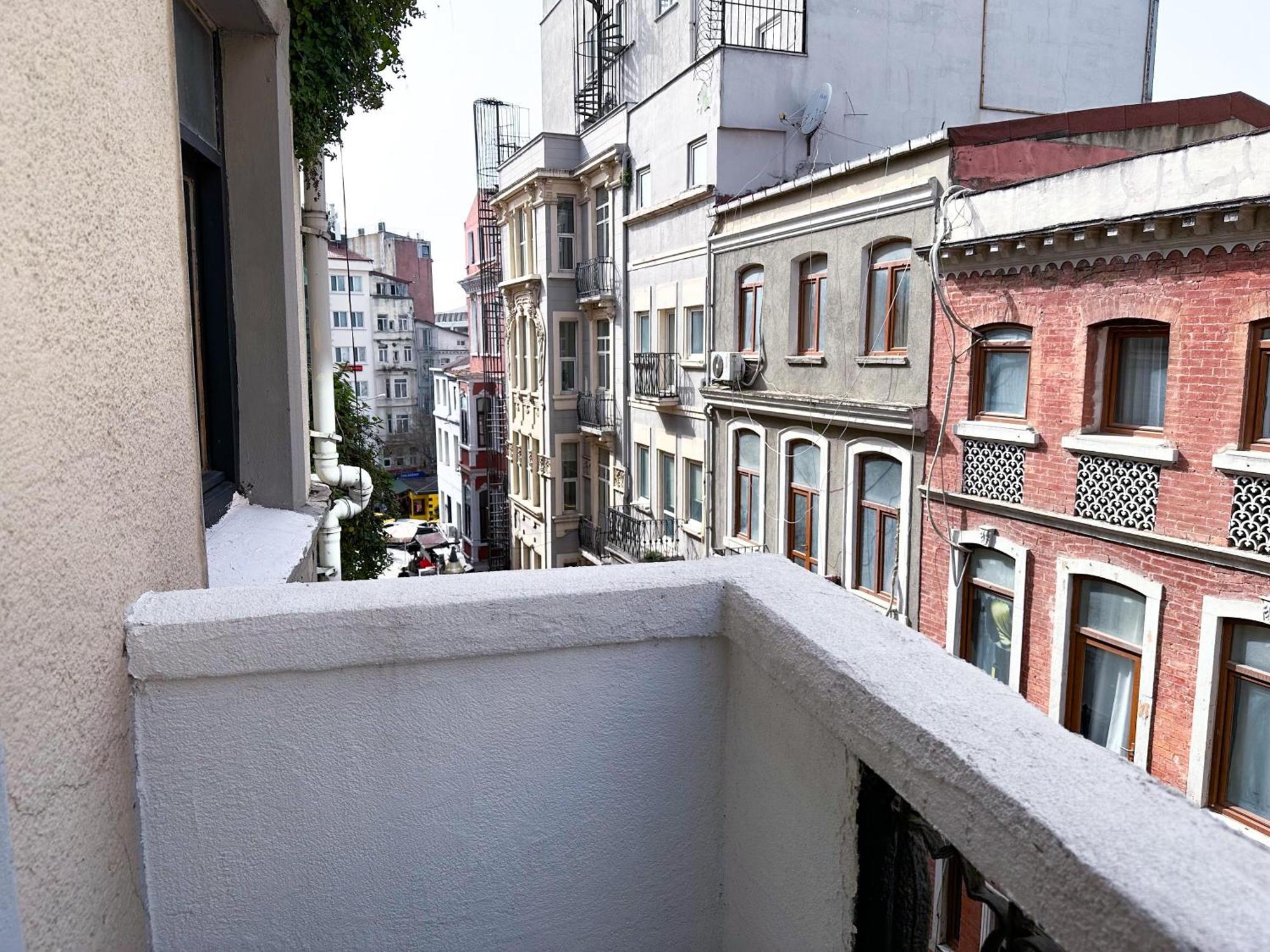 Tanya Apartment Istanbul Exterior photo